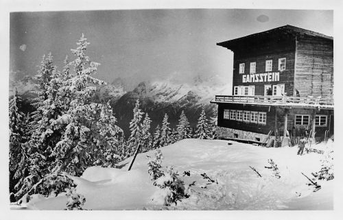 Bergasthof Gamsstein im WInter

