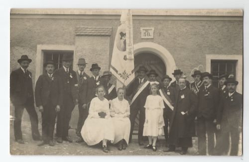 Klicken für Bild in voller Größe