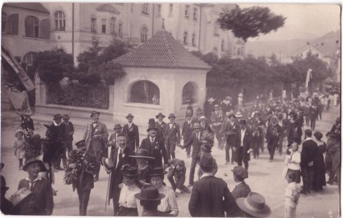 Klicken für Bild in voller Größe